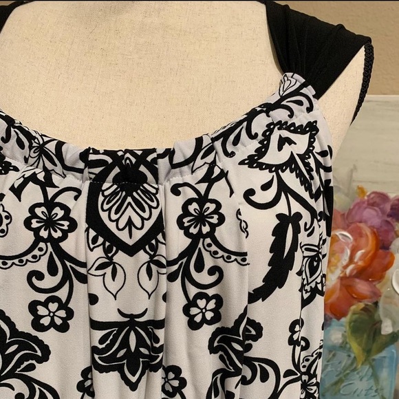 Long Roz & Ali Dress - Picture 4 of 4